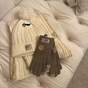 UGG Winter Cream and Beige   Sweater Weather pom pom hat infinity scarf Set. NWT